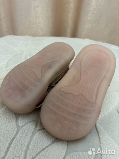 Сандалии для девочки