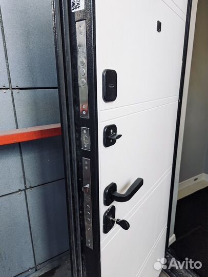 Вскрытие замков, установка замка, замена, ремонт