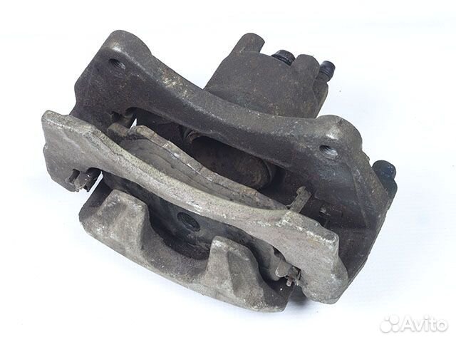 Суппорт тормозной передний Mitsubishi Outlander