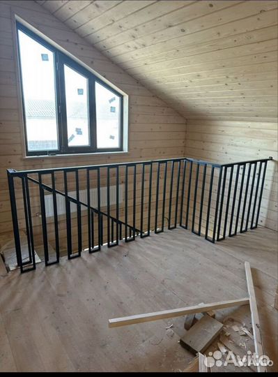 Кованные перила для лестницы