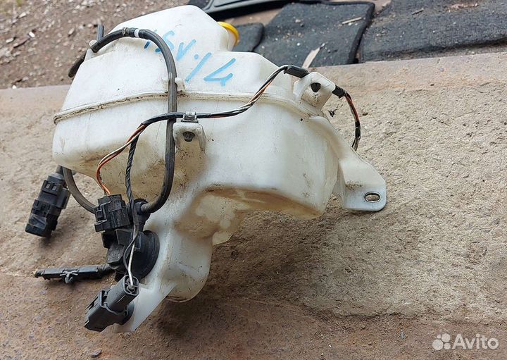 Бачок омывателя стекла Мазда 3 bl