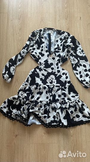 Платье коктейльное, 42-44