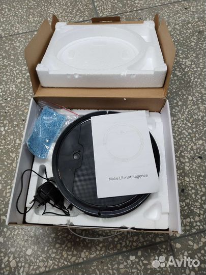 Робот пылесос Bowie