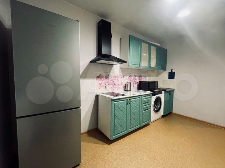 1-к. квартира, 43 м², 8/9 эт.