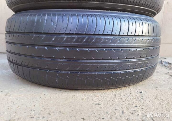 Yokohama dB Decibel E70 215/55 R17 93V