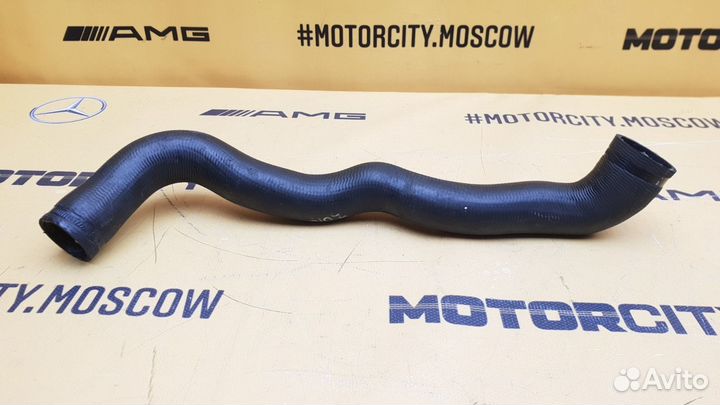 Патрубок радиатора Mercedes-Benz S210 M112.911 2.4