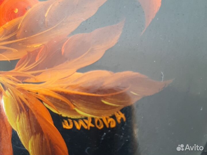 Поднос метал. Диаметр 23 см.ручная роспись