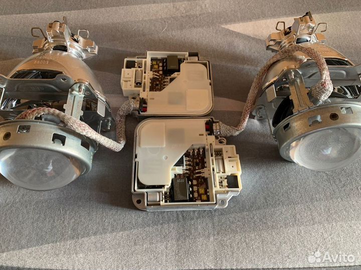 Ксенон с розжигом на камри 40