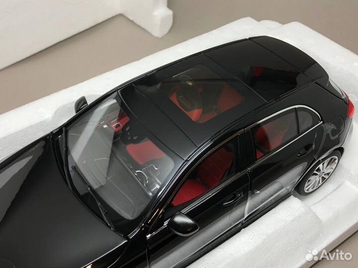 Mercedes-benz A-classe Norev 1:18