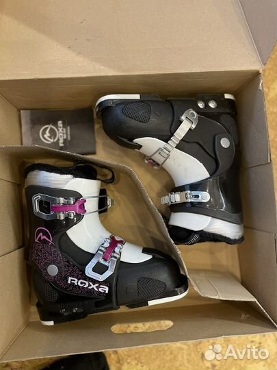 Раздвижные детские горнолыжные ботинки roxa