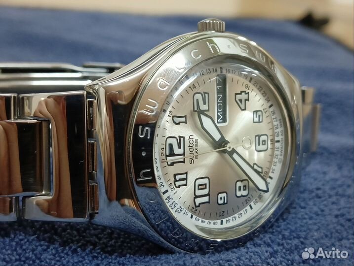 Часы наручные Swatch