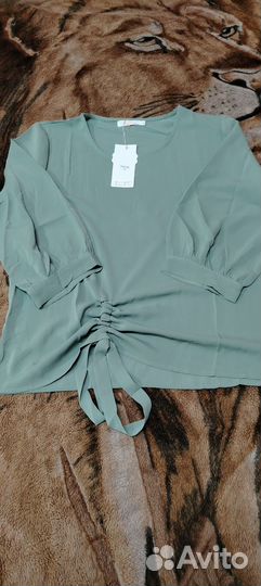 Продам новую блузку