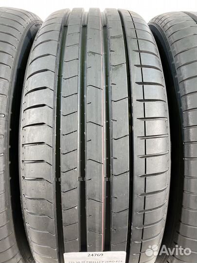 Pirelli P Zero PZ4 225/50 R18 91W