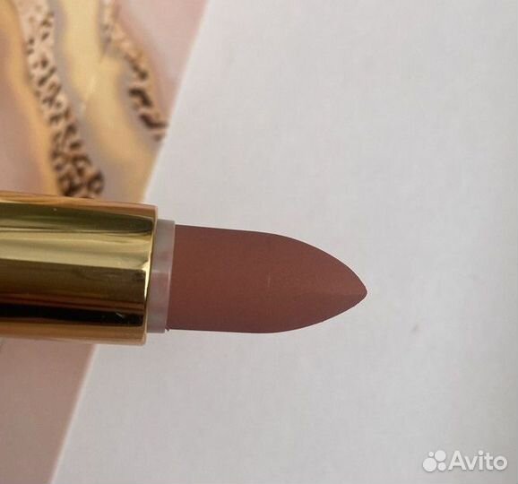 Помада Pat McGrath 1995 и Divine Rose