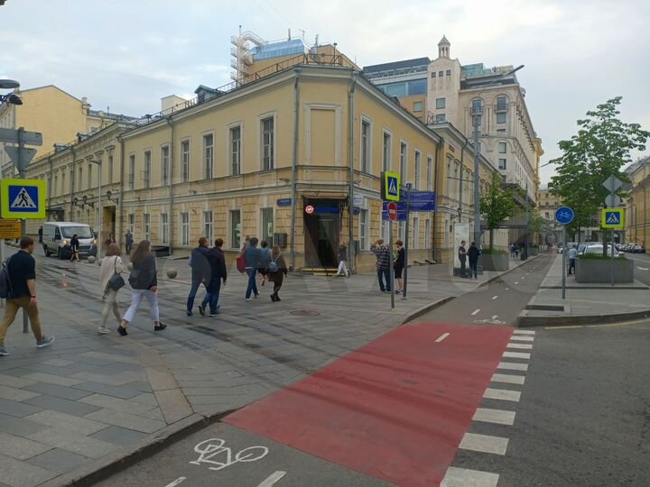 Торговая площадь, 21 м²