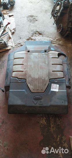 Крышка двигателя, декоративная Range Rover 4,2