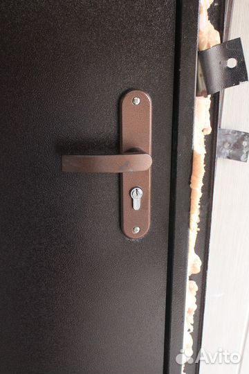 Дверь входная железная теплая бу