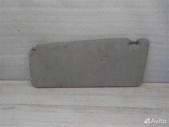 Козырек солнцезащитный (внутри) Toyota Corolla (E