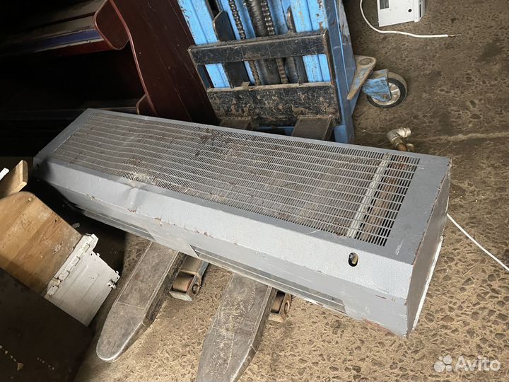 Водяная тепловая завеса Тепломаш кэв-70П4141W