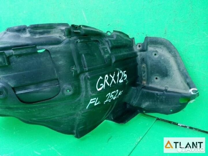 Подкрылок передний левый toyota mark X