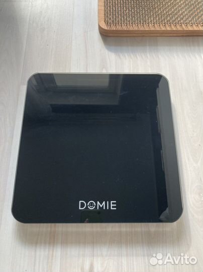 Весы напольные электронные