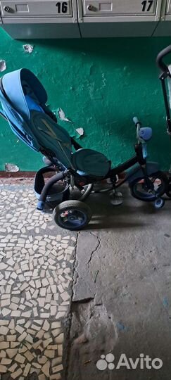 Детский трехколесный велосипед