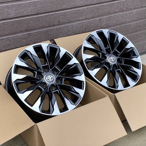 Литые диски Yongzheng 8×R20 6×139.7