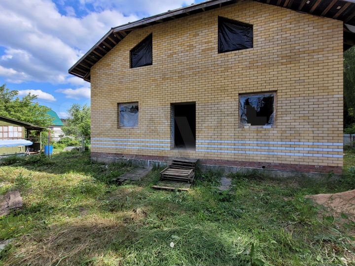 Коттедж 260 м² на участке 5,5 сот.