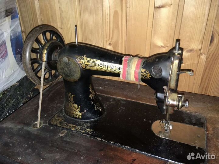 Швейная машинка (зингер)
