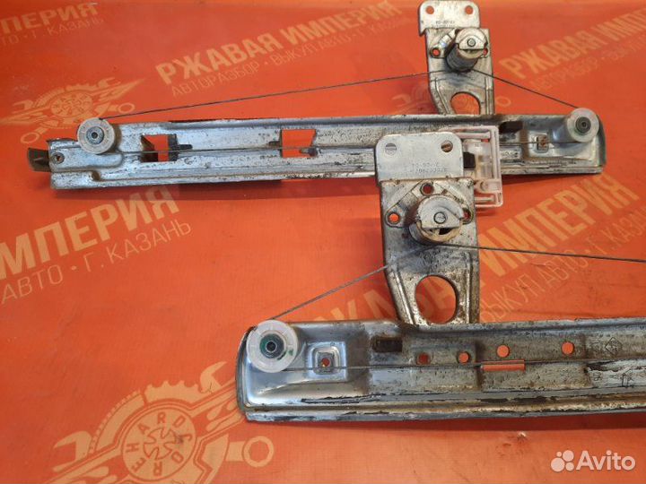 Стеклоподъемник задний Renault Megane 2 1.6 113лс