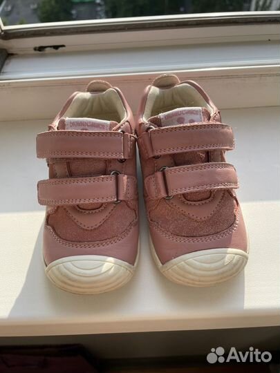 Кроссовки Biomecanics 22