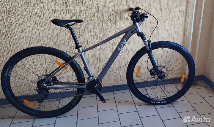 Велосипед Giant Liv Tempt 2 29