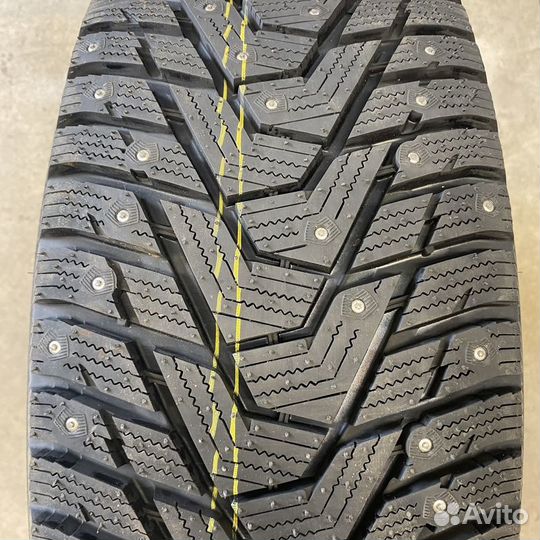 Hankook Winter i'Pike X W429A 225/60 R18 104T