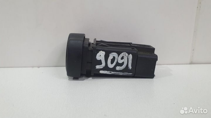 Кнопка аварийной сигнализации nissan Almera (G15)