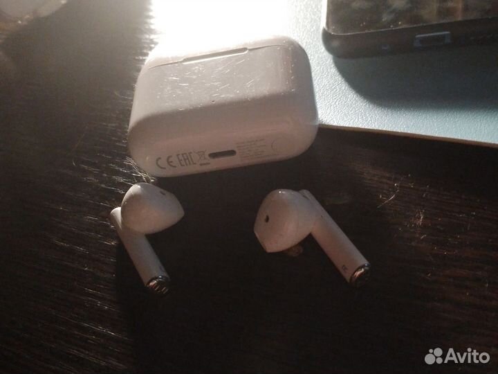 Беспроводные наушники бу