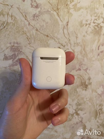 Кейс для Airpods 1 оригинал (Бронь)
