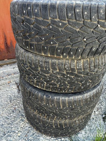 Nokian Tyres Hakkapeliitta 7 215/55 R17 98T