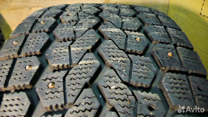 Yokohama Guardex F700S 225/55 R16