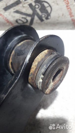 Рычаг подвески передний правый Mazda Titan SYF6T