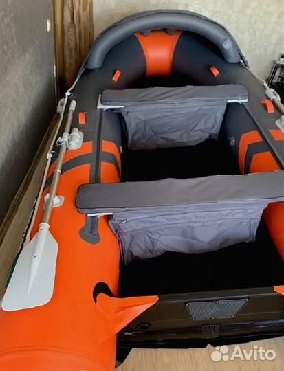 Надувная лодка gladiator E380PRO