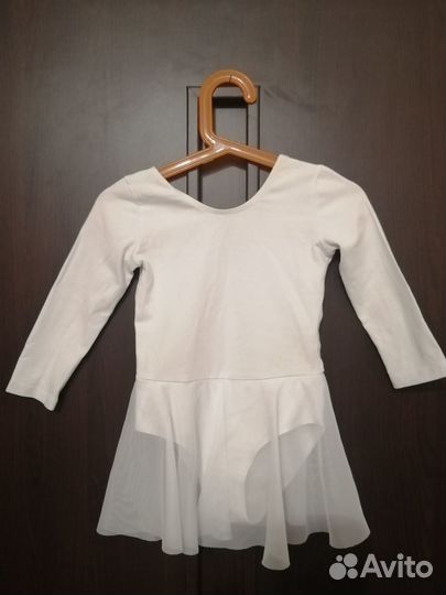 Гимнастический купальник с юбкой