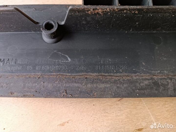 Накладка порога передняя правая Man Tgx