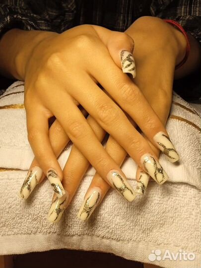 Нужны модели на маникюр