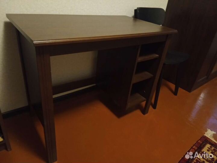 Стол IKEA brusali