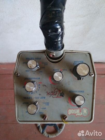 Металлоискатель tesoro tejon