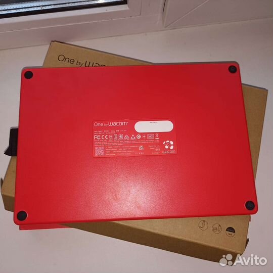 Графический планшет wacom one by 2 medium