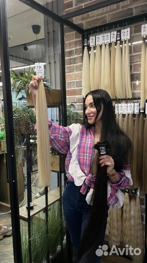 Модель на наращивание волос