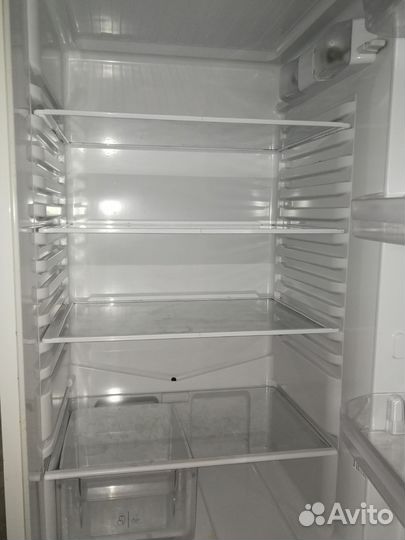 Холодильник hotpoint ariston