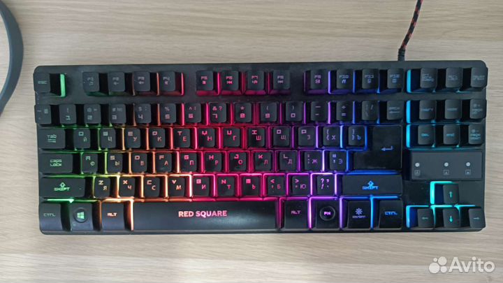 Игровая клавиатура с подсветкой Red Square
