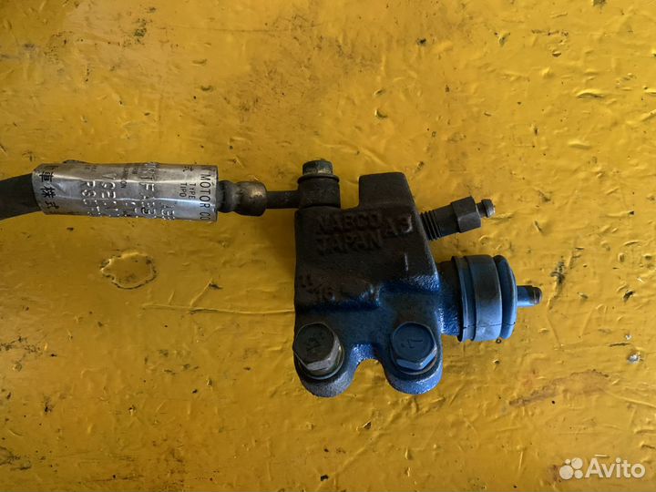 Цилиндр сцепления nissan maxima cefiro VQ20DE